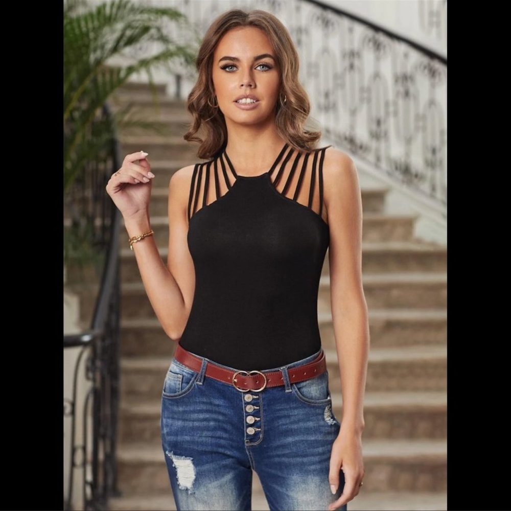 Black Straps Sleeve top